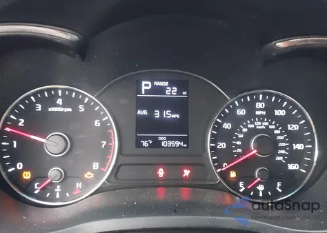 2017 Kia Forte Lx z USA, uszkodzony, nr VIN 3KPFK4A73HE094823